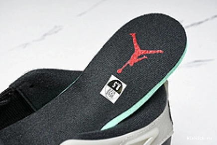Jordan “Black Air Sail” 4 RM 0926